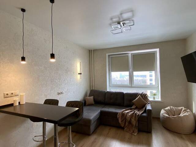Studio meublé 24m² - paris 17e (rue des dames / metro villiers) — photo du bien