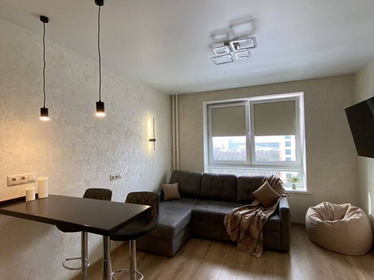 Studio meublé 24m² - paris 17e (rue des dames / metro villiers) — photo 1