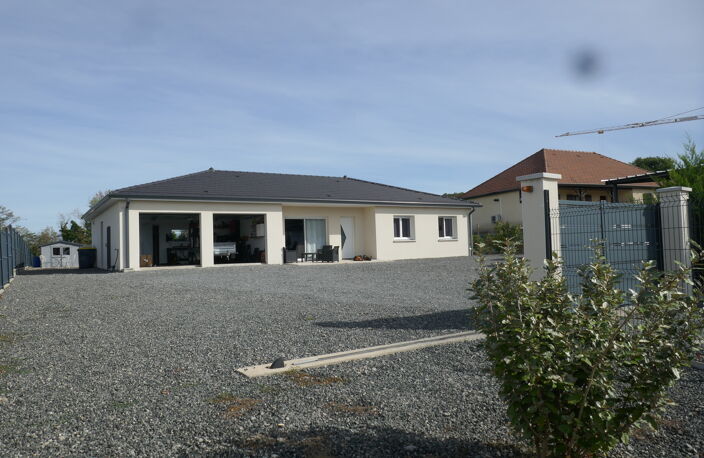 Superbe maison de 2022 à côté de Vichy — photo 2