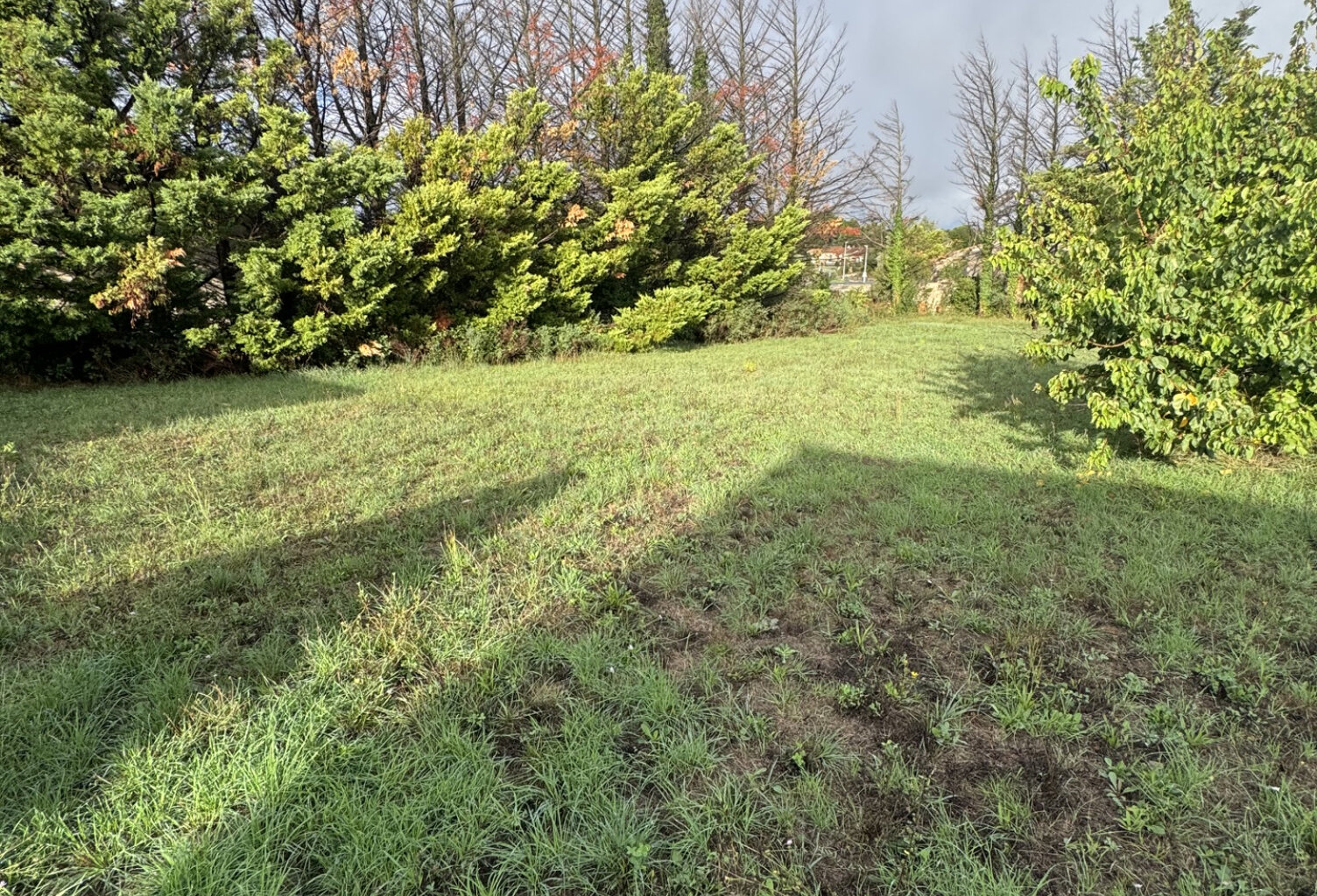 Terrain constructible secteur Remoulins — photo 1