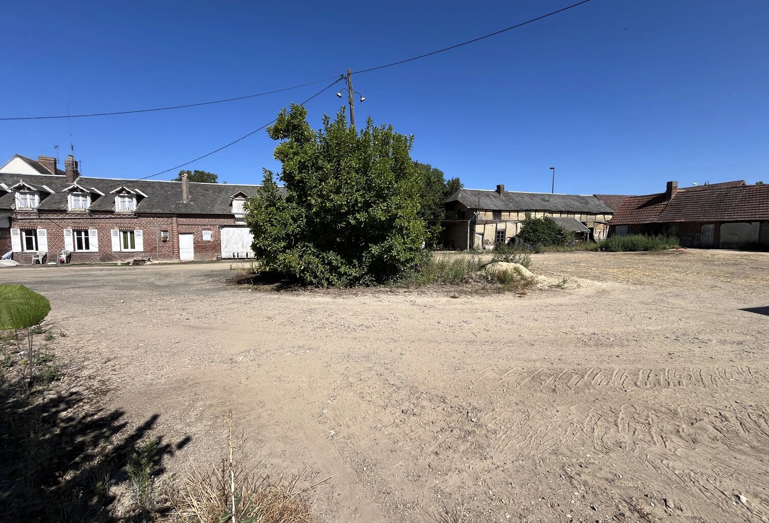 Ancien corps de ferme à rénover — photo 1