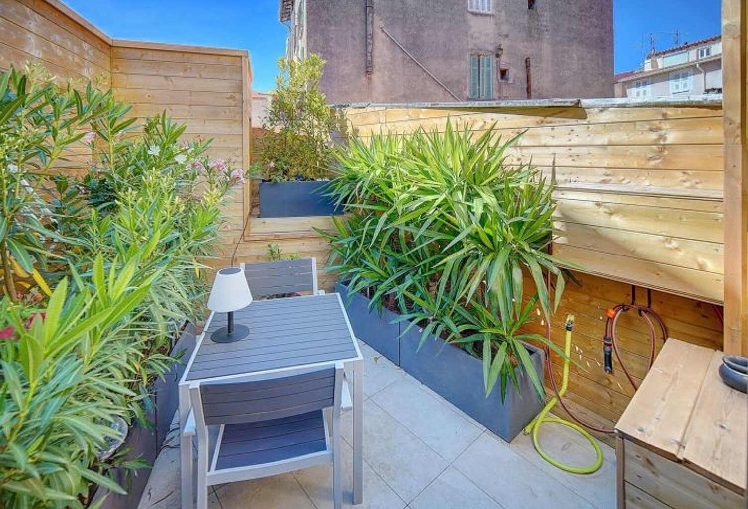 ideal investisseur studio au coeur de CANNES — photo 1