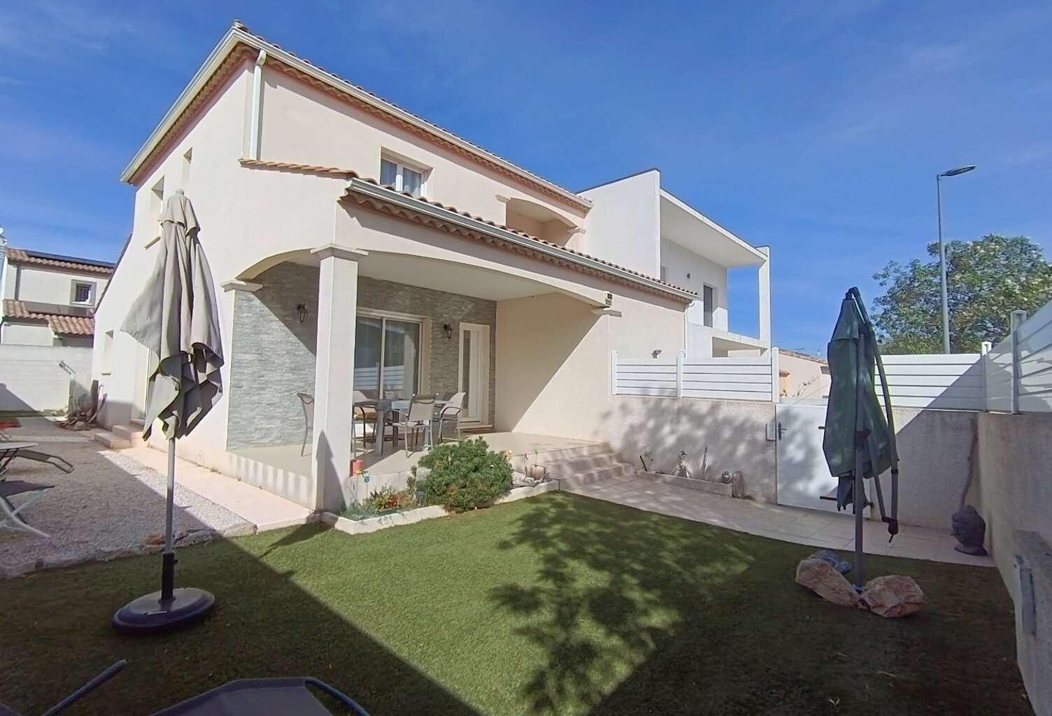 Maison — photo 1