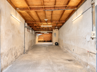 GARAGE - 111 m2 - HYPERCENTRE DE CARMAUX — photo 2