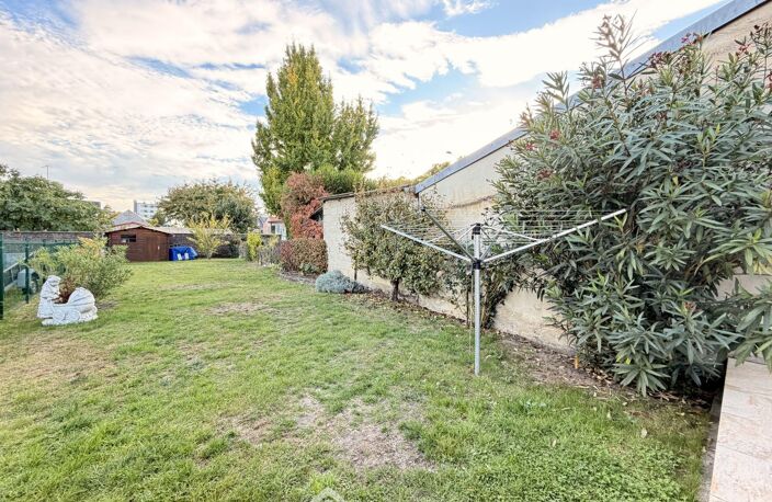 Maison - 79m² - Laon — photo 2