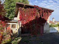TREVILLERS - GRANDE MAISON AVEC DEPENDANCES — photo 4