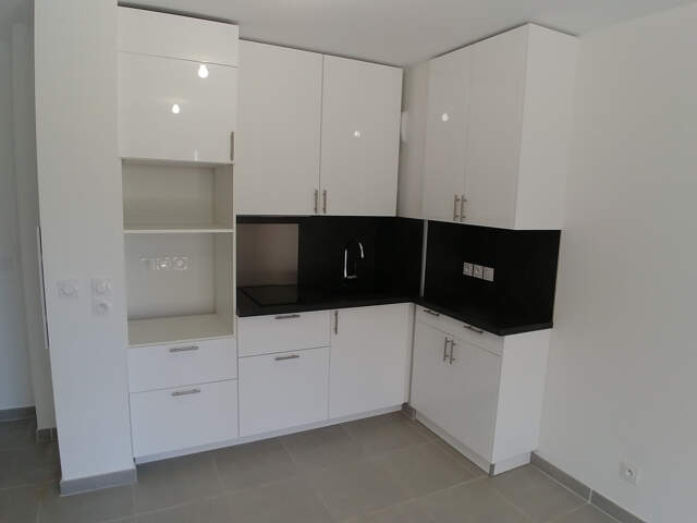 Appartement T2 non meublé   Résidence Coeur Provence — photo du bien