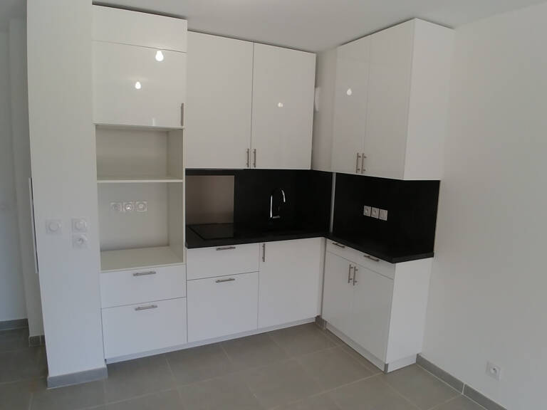 Appartement T2 non meublé   Résidence Coeur Provence — photo 1