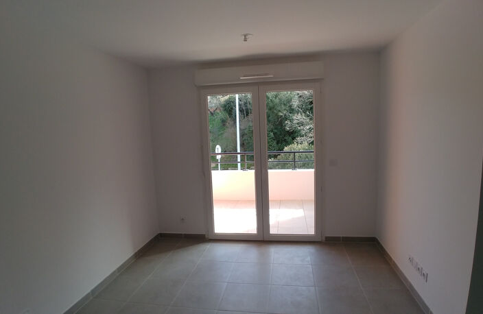 Appartement T2 non meublé   Résidence Coeur Provence — photo 2