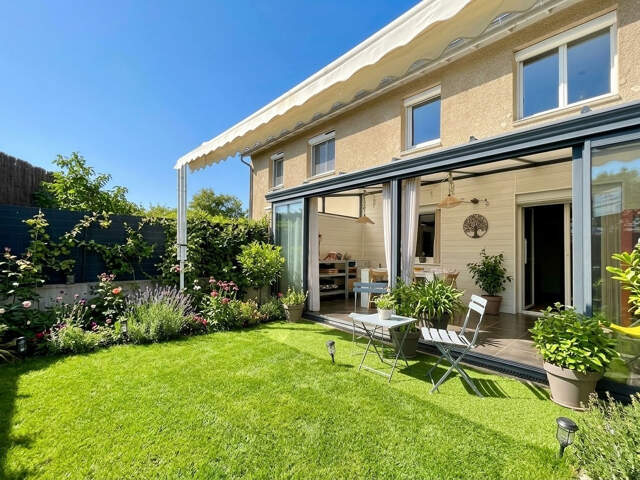 MAISON RECENTE 3CH + VERANDA + JARDIN + GARAGE + 2 PKGS — photo du bien