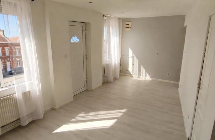 Vente Maison de ville 4 pièces — photo 2