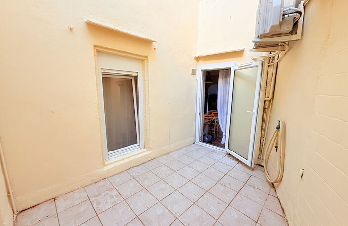 AGDE, Maison vigneronne avec fort potentiel, garage et terrasse — photo 3