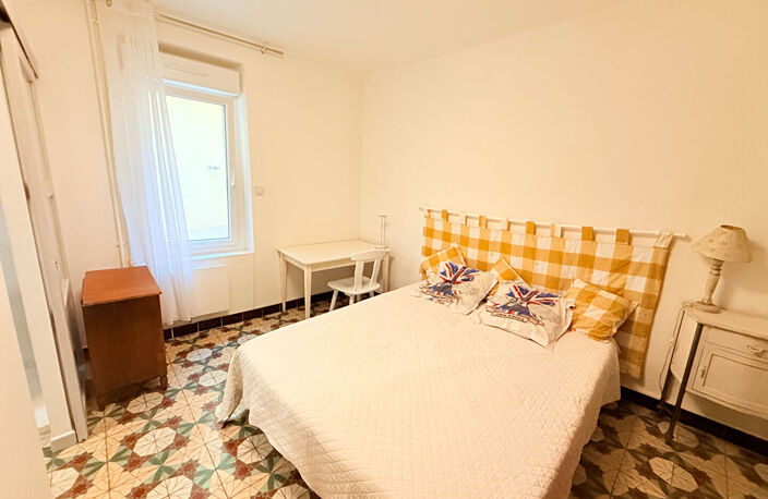 AGDE, Maison vigneronne avec fort potentiel, garage et terrasse — photo 4
