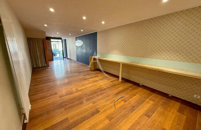 CASTANET-TOLOSAN - Local commercial de 55 m² — photo 2