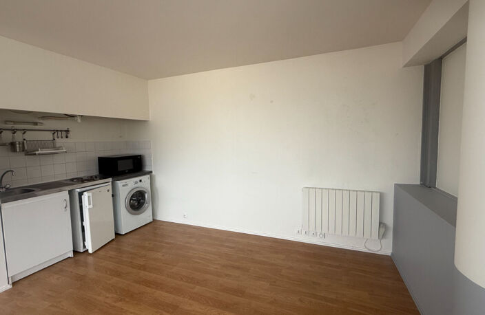 Appartement T1 - 26.62 m² - TOURS — photo 3