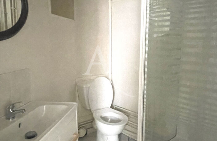Appartement T1 bis  non meublé à Louer — photo 3