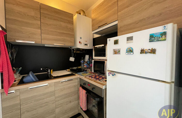 Appartement Saintes 2 pièce(s) — photo 2