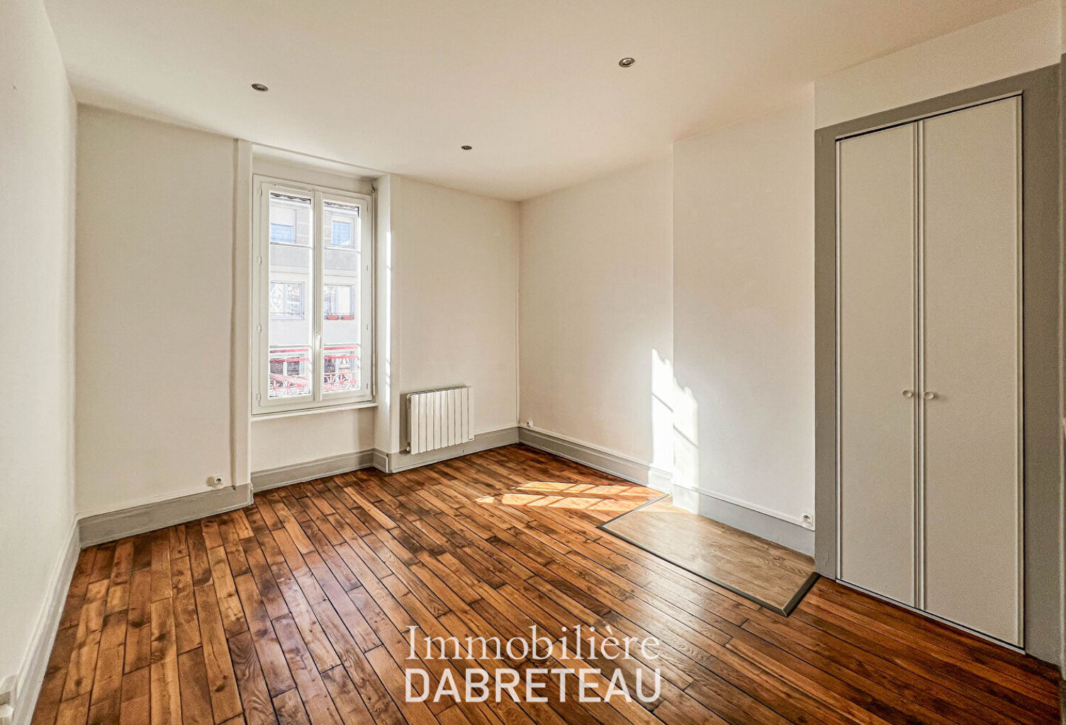 T2 SECTEUR VILLEURBANNE GRATTE-CIEL — photo 1