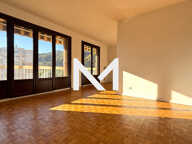 GRAND t4 EN ETAGE ELEVE — photo 3