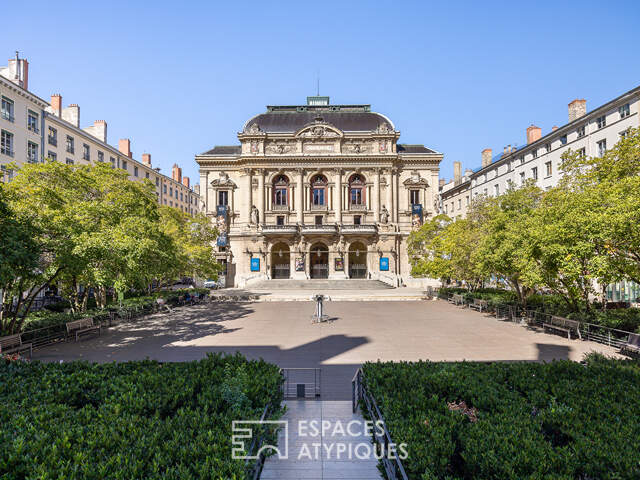 Très bel appartement avec vue sur le Théâtre des Célestins — photo du bien