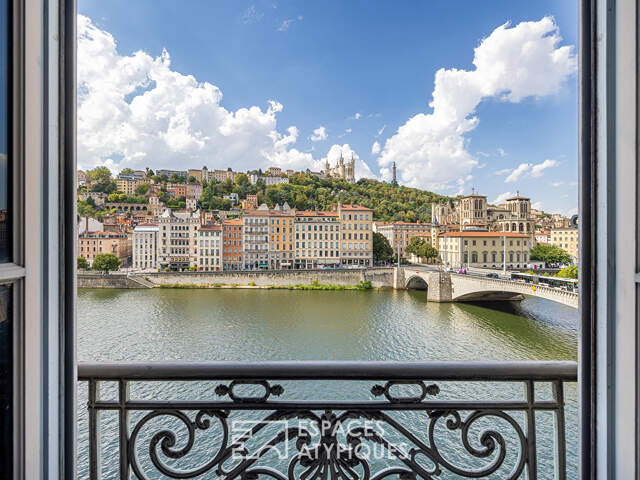 Appartement bourgeois avec vue Fourvière — photo du bien