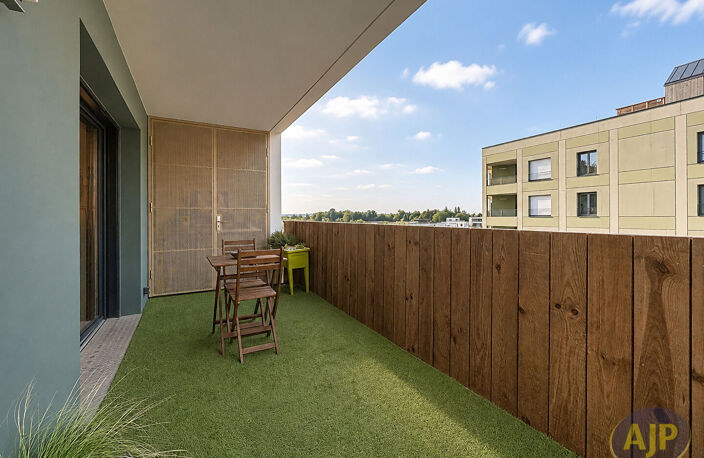 Appartement T4  82 m2 Vezin-le-Coquet — photo 4