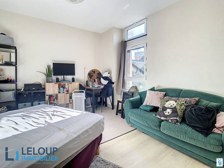 ROUEN VIEUX MARCHE -STUDIO NON MEUBLÉ — photo 1