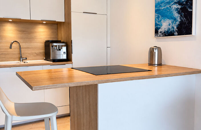 LA GRANDE-MOTTE, LE COUCHANT, Studio-cabine 4 couchages, piscine et parking a 200m de la plage — photo 3
