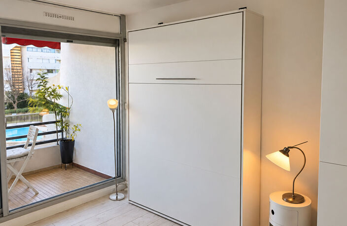 LA GRANDE-MOTTE, LE COUCHANT, Studio-cabine 4 couchages, piscine et parking a 200m de la plage — photo 5