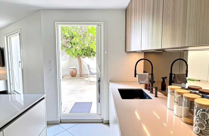 La Grande-Motte, Le Couchant | Villa de plage en première ligne, 60 m² de terrasses, piscine et garage — photo 3