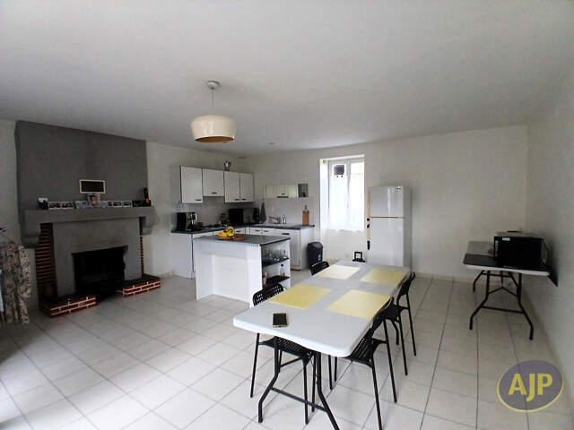 Maison T3 Meublée Monnières — photo du bien