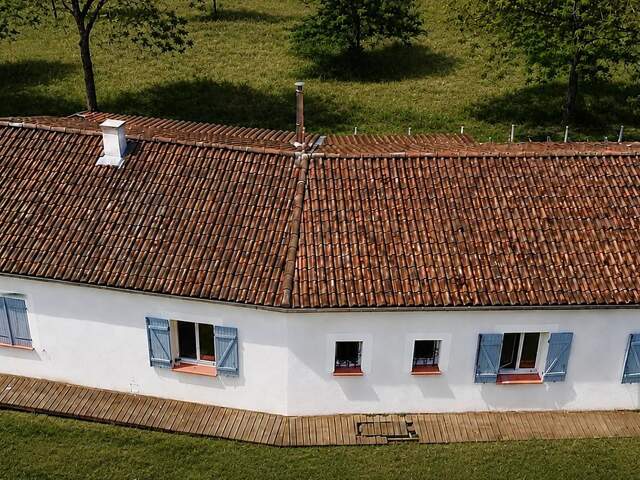 Exclusivité : Maison familiale de plain-pied avec vaste séjour de 76 m² — photo du bien