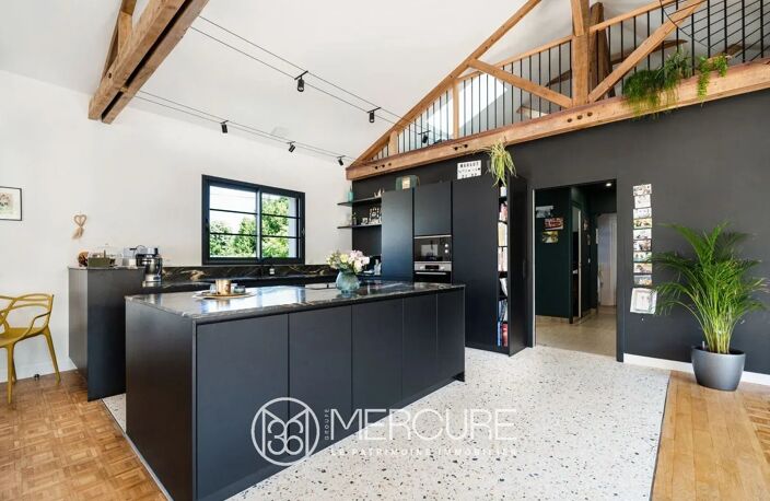 MAISON D'ARCHITECTE RÉNOVÉE DE 230 M² AVEC APPARTEMENT INDEPENDA — photo 3