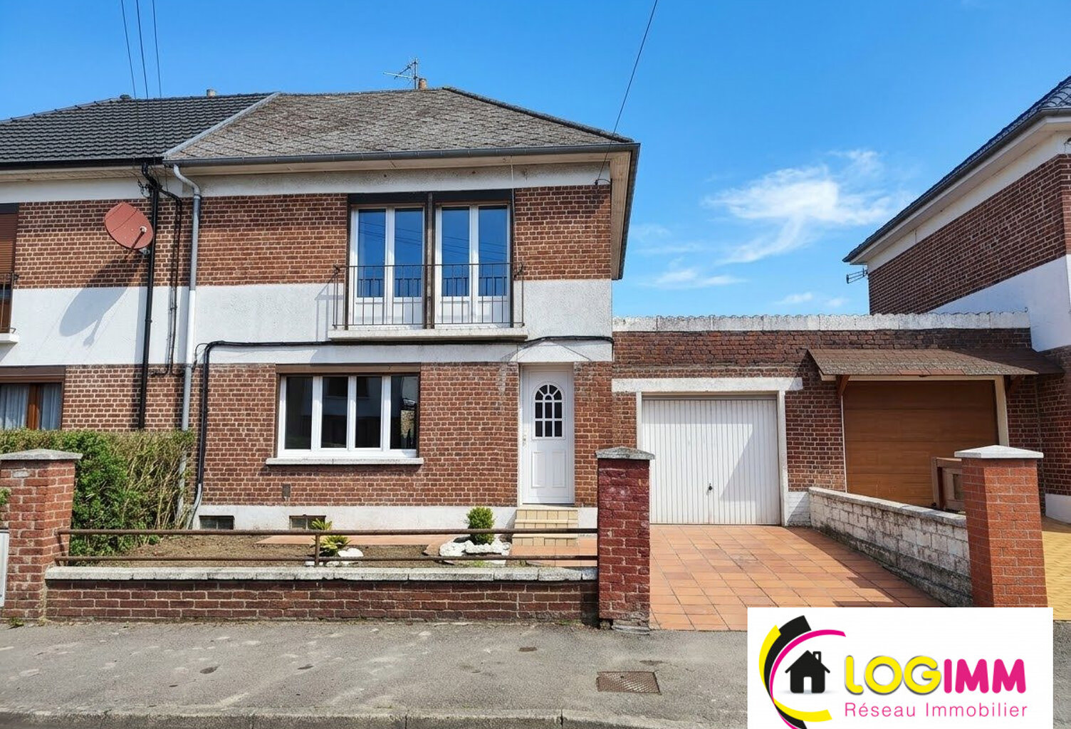 Maison avec énorme potentiel à rénover! — photo 1