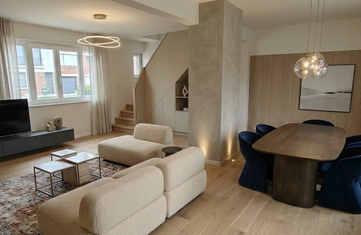Maison avec énorme potentiel à rénover! — photo 4