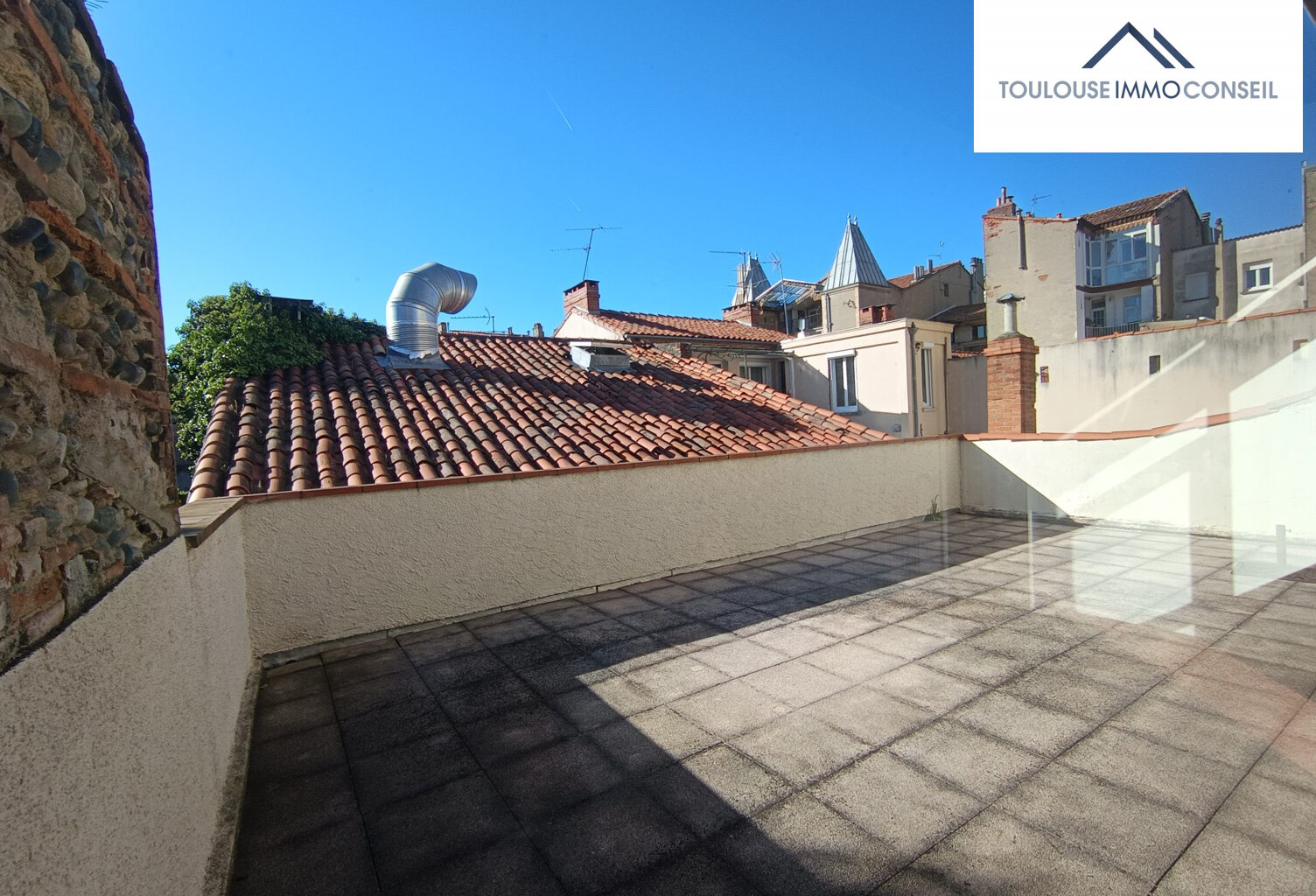 Magnifique T3 davec véranda et terrasse - CHALETS — photo 1