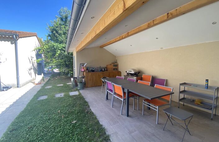 Vente maison 4 pièces 126 m² Bourg-lès-Valence (26500) — photo 3