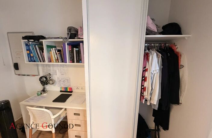 VENTE SUCCESSION STUDIO 21m² BALCON 2m² — photo 5