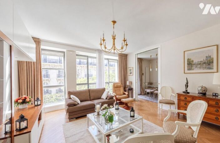 Vente appartement 2 pièces 81 m² Paris 16 (75016) — photo 2