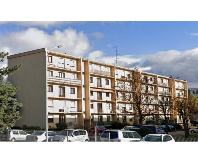 Appartement T3 2 chambres, 2 balcons , places de parking , 4ieme étage sans ascenseur — photo 1