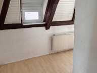 Appartement de 158 M² avec parking , chauffage au gaz , 2 sdb , à rénover , gros potentiel, possibilité garage. — photo 2