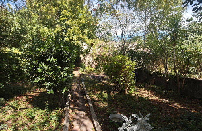 Charme du village, confort du moderne : La perle rare à 15 m — photo 2