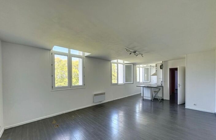 PLOUGONVELIN- APPARTEMENT AU CALME — photo 2