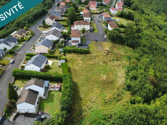 TERRAIN CONSTRUCTIBLE DE 25 ARES EN ZONE UB