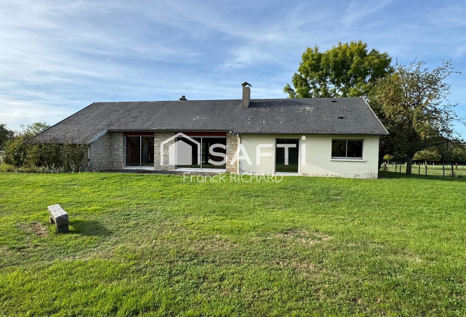 Maison d'architecte de 1975  4 chambres  Terrain de 1 500 m² — photo 1