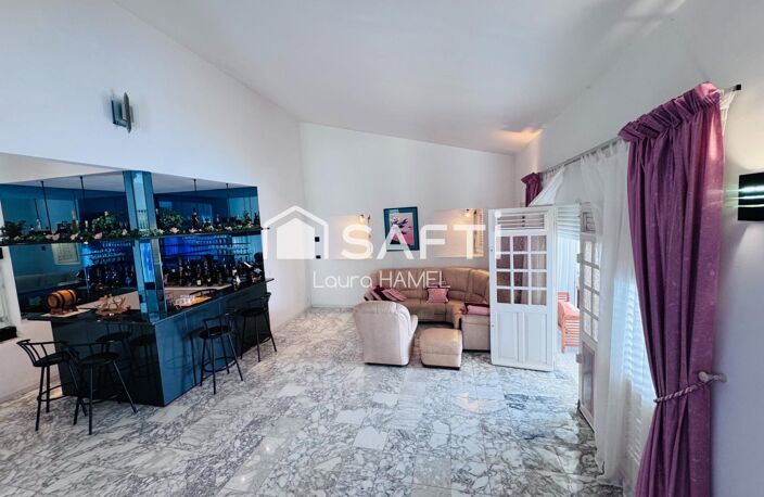 MAISON FAMILIALE T10 AVEC PISCINE, VUE MER ET LOGEMENT INDÉPENDANT — photo 3