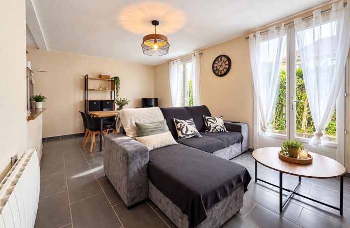 Appartement/maison, 3 pièces, jardin avec terrasse — photo 3