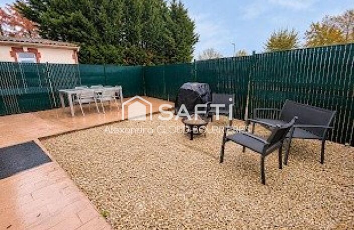 Ensemble immobilier de 3 maisons, dont 2 gîtes en activité, avec piscine à rénover et terrain constructible ! — photo 2