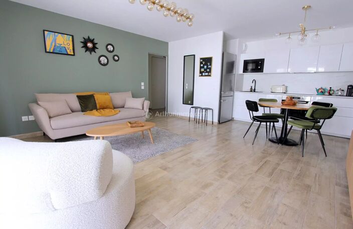 À vendre – Appartement 3 pièces avec balcon – Quartier des Faubourgs — photo 3