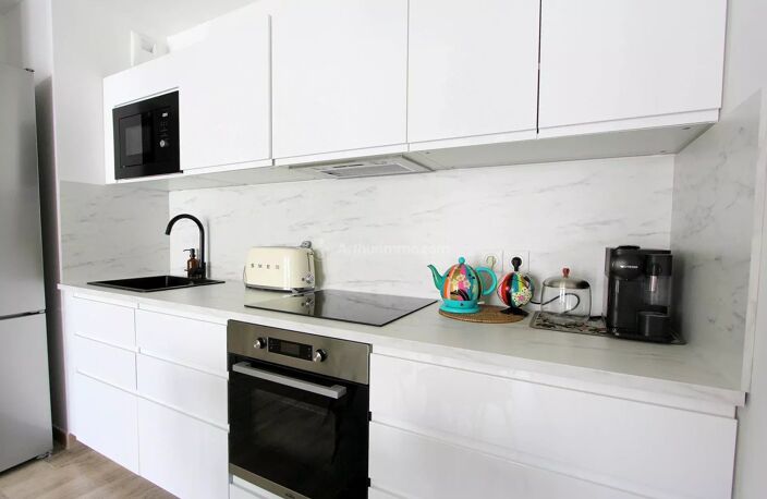 À vendre – Appartement 3 pièces avec balcon – Quartier des Faubourgs — photo 5
